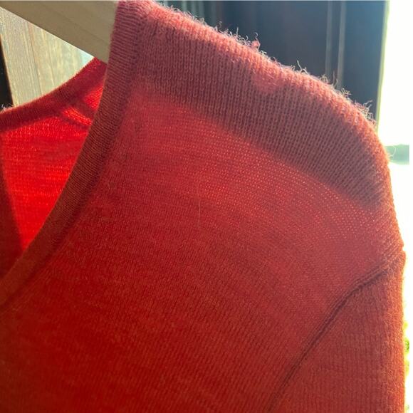 Sarah Spencer Italian Merino Wool Sweater Burnt Orange V-Neck S Made Australia - Picture 14 of 17